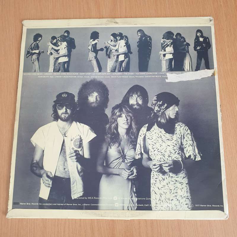 Fleetwood Mac  Rumours  Vinyl LP Record - Very-Good- Quality (VG-) (minus)
