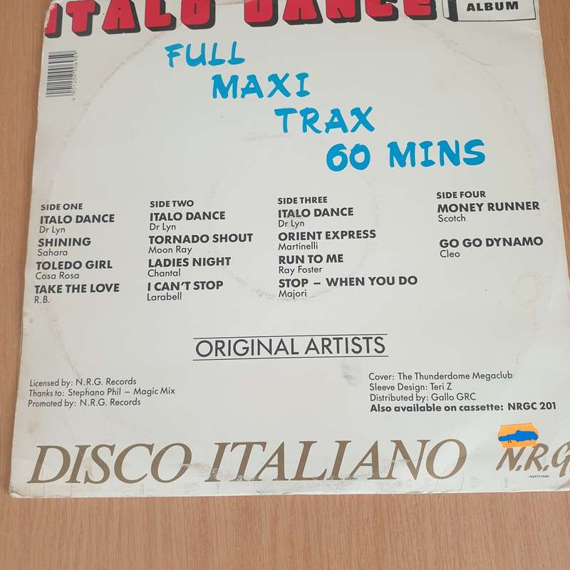 Italo Dance - Full Maxi Trax  Vinyl LP Record - Very-Good+ Quality (VG+) (verygoodplus)