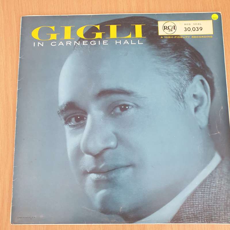 Beniamino Gigli  Gigli In Carnegie Hall  Vinyl LP Record - Very-Good+ Quality (VG+) (verygo...