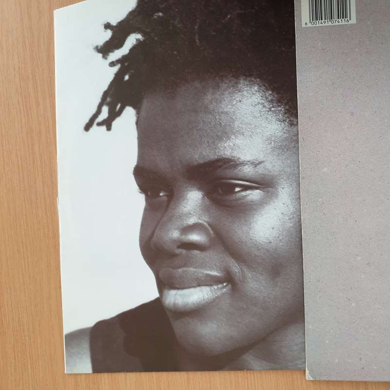Tracy Chapman - Crossroads with Lyrics Inner  Vinyl LP Record  (VG+)
