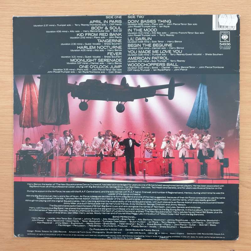 The New Squadronaires  In The Mood - Vinyl LP Record (VG+)