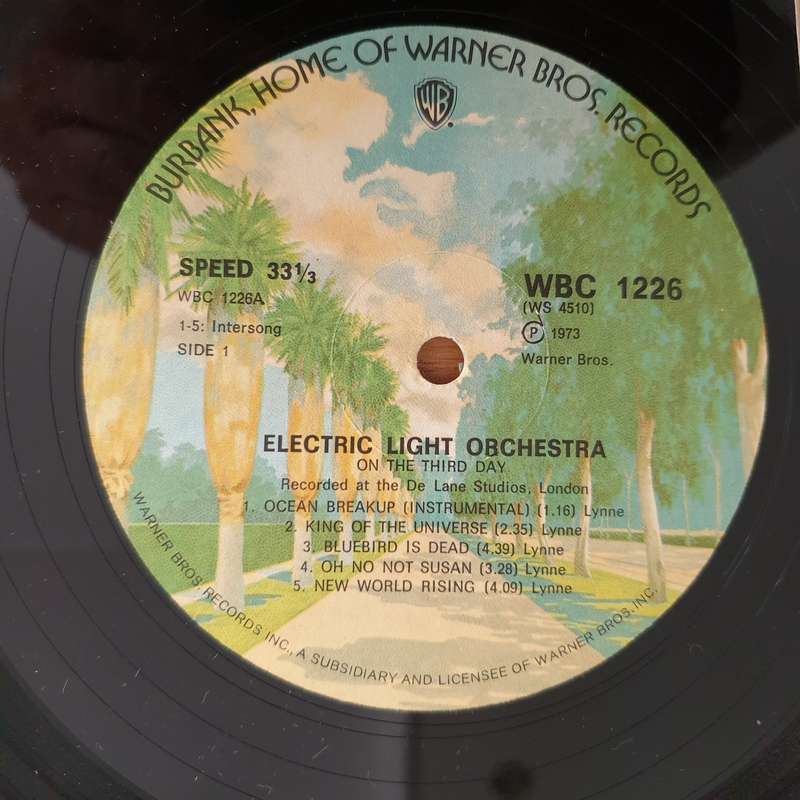 Electric Light Orchestra (E.L.O)  On The Third Day   Vinyl LP Record (VG+)