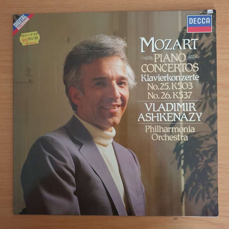 Mozart - Philharmonia Orchestra, Vladimir Ashkenazy  Piano Concertos No.25, K503 & No.26, K537...