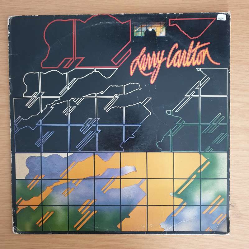 Larry Carlton  Larry Carlton  Vinyl LP Record  (VG+)