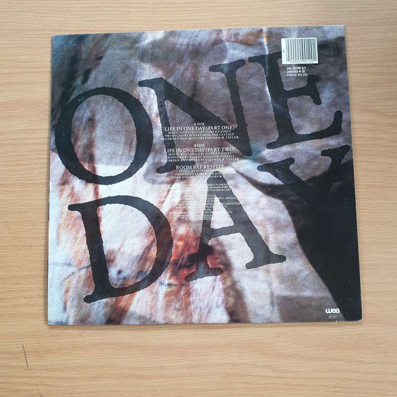 Howard Jones  Life In One Day   Vinyl LP Record (VG+)