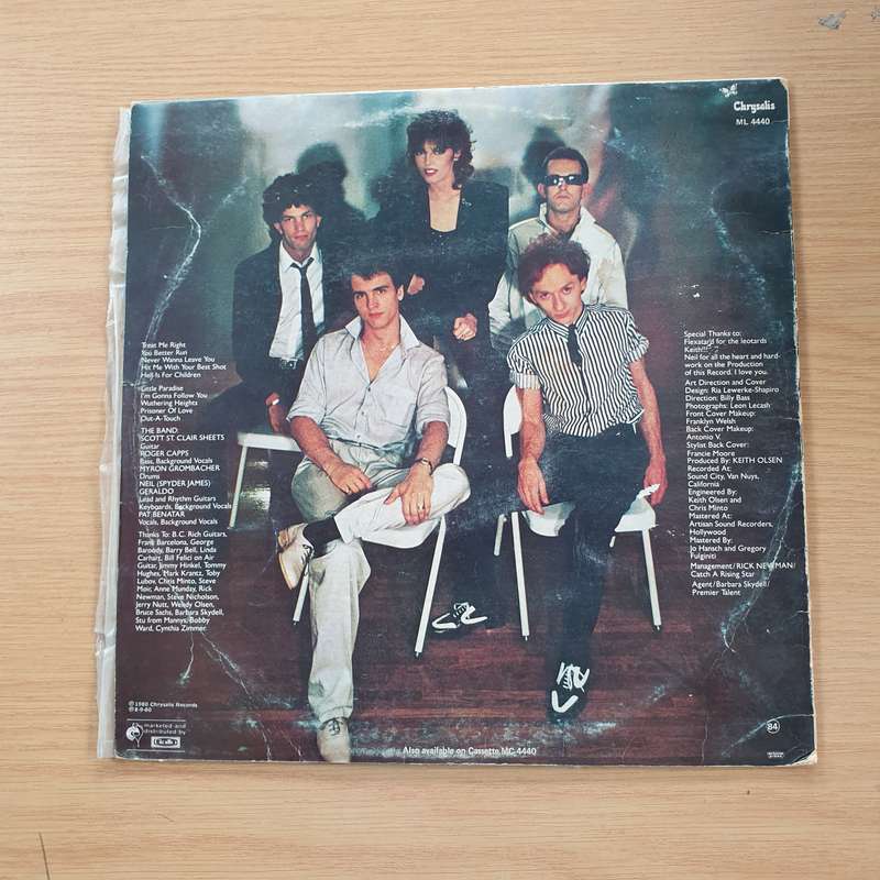 Pat Benatar - Crimes of Passion - Vinyl LP Record - Very-Good Quality (VG)  (verry)