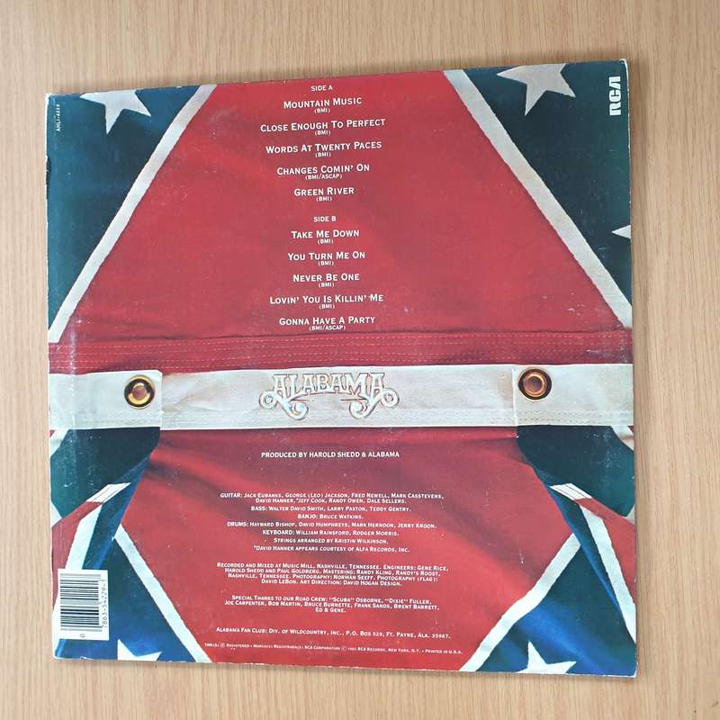 Alabama  Mountain Music  Vinyl LP Record (VG+)