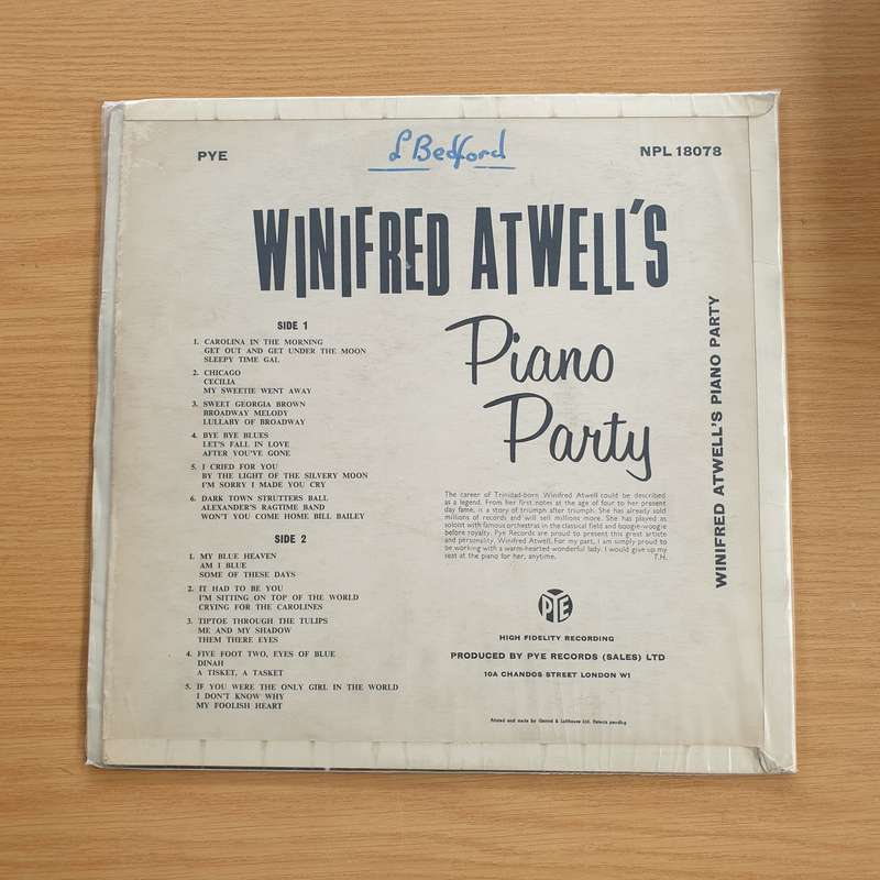 Winifred Atwell  Winifred Atwell's Piano Party  - Vinyl LP Record  (VG-)