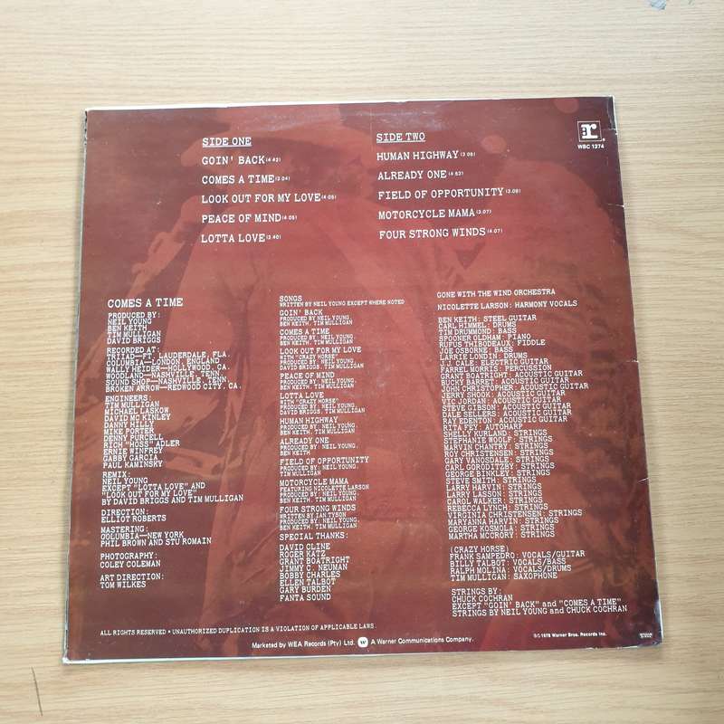 Neil Young - Comes a Time - Vinyl LP Record (VG+)