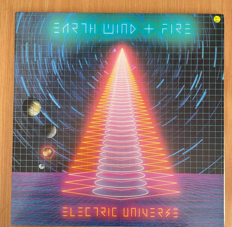 Earth, Wind & Fire  Electric Universe  Vinyl LP Record - Very-Good+ Quality (VG+) (verygood...