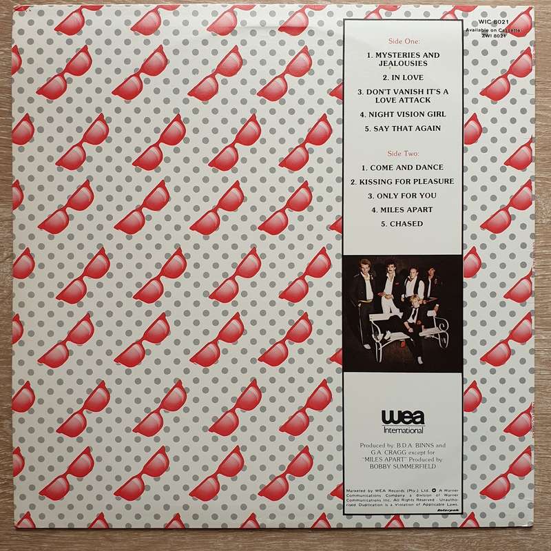 The Helicopters  Love Attack - Vinyl LP Record - Opened  - Very-Good+ Quality (VG+)