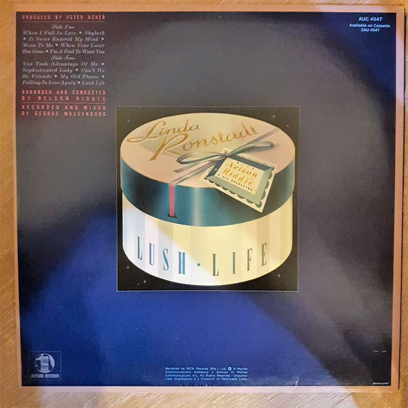 Linda Ronstadt  Lush Life -  Vinyl Record - Very-Good+ Quality (VG+)