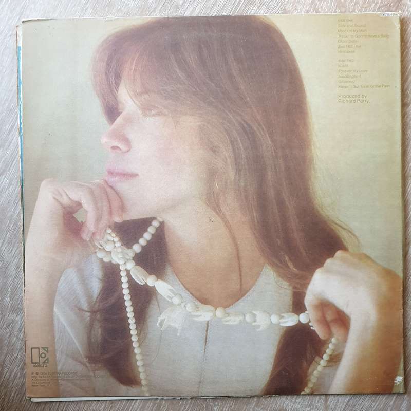 Carly Simon  Hotcakes - Vinyl LP Record - Opened  - Very-Good Quality (VG)
