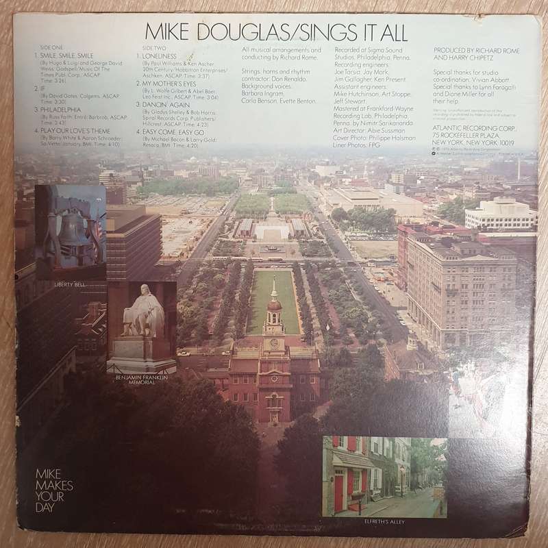 Mike Douglas  Sings It All -  Vinyl  Record - Very-Good+ Quality (VG+)
