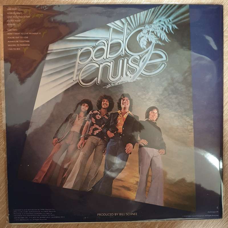 Pablo Cruise  Worlds Away - Vinyl LP Record - Very-Good+ Quality (VG+)