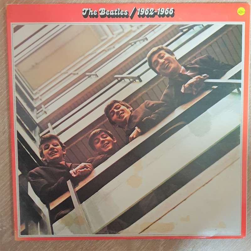 Beatles - 1962-1966 -  Double Vinyl LP Record  - Very-Good+ Quality (VG+)
