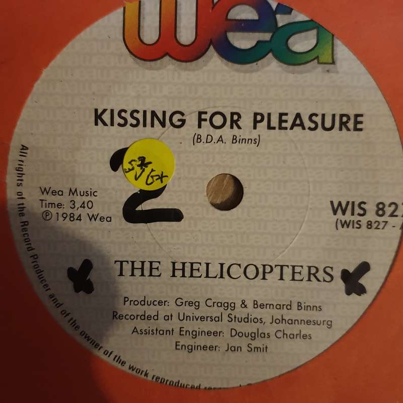 The Helicopters  Kissing For Pleasure - Vinyl 7" Record - Very-Good- Quality (VG-)