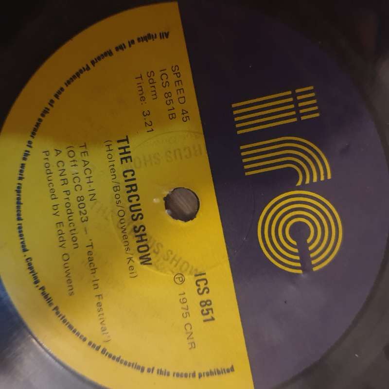 Teach-In  Ding-A-Dong - Vinyl 7" Record - Very-Good+ Quality (VG+)