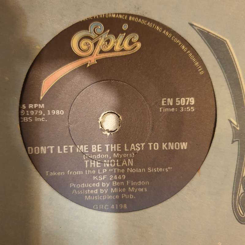 The Nolans  Don't Make Waves - Vinyl 7" Record - Very-Good+ Quality (VG+)