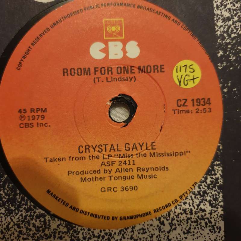 Crystal Gayle  Half The Way - Vinyl 7" Record - Very-Good+ Quality (VG+)