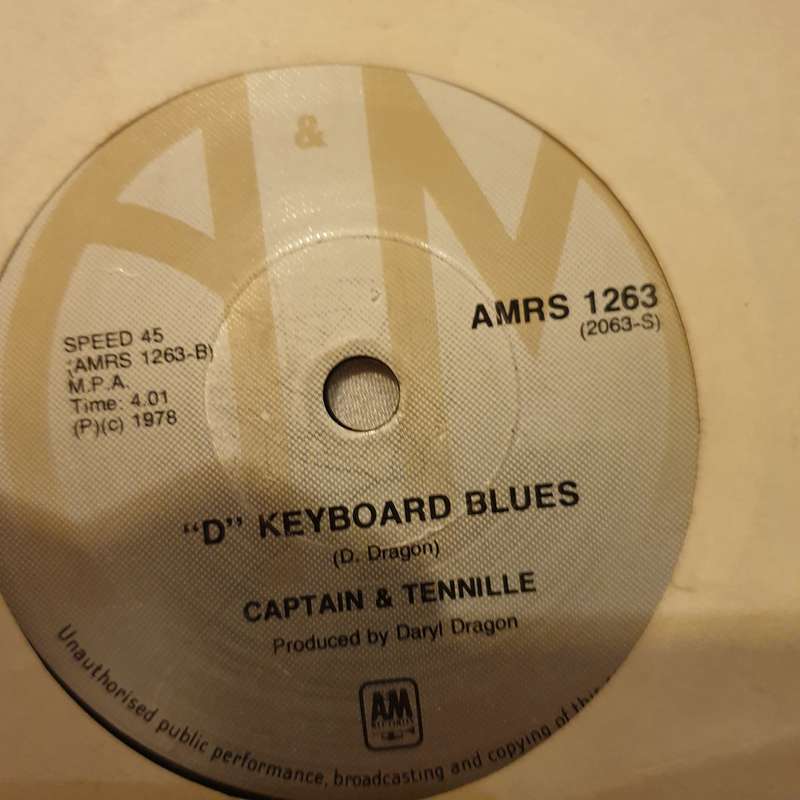 Captain & Tennille  You Never Done It Like That - Vinyl 7" Record - Opened  - Good+ Quality...