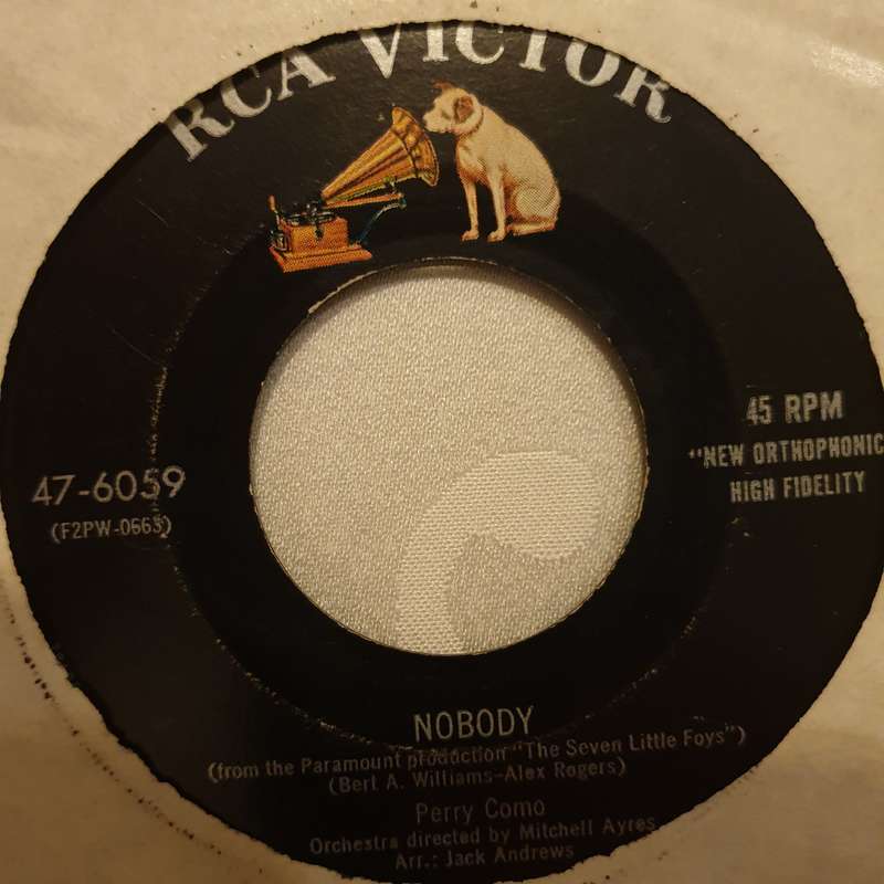 Perry Como  Door Of Dreams / Nobody - Vinyl 7" Record - Very-Good+ Quality (VG+)
