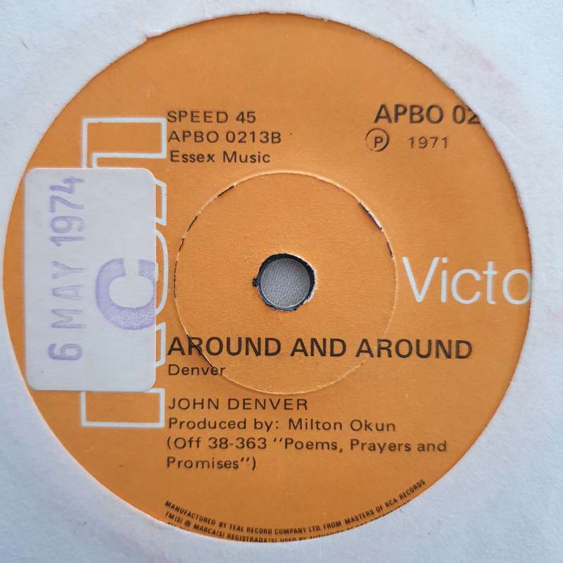 John Denver  Sunshine On My Shoulders - Vinyl 7" Record - Very-Good+ Quality (VG+)