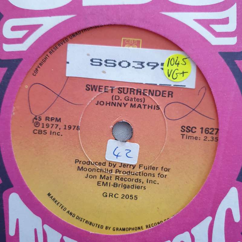 Johnny Mathis - Sweet Surrender - Vinyl 7" Record - Very-Good+ Quality (VG+)