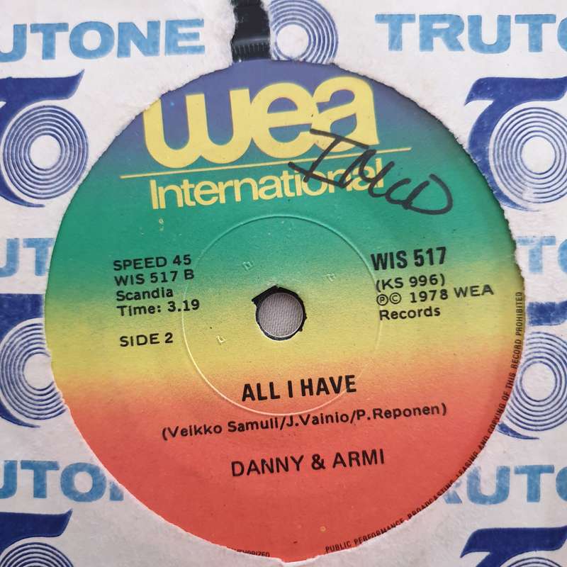 Danny & Armi - I Wanna Love you Tender - Vinyl 7" Record - Opened  - Very-Good Quality (VG)