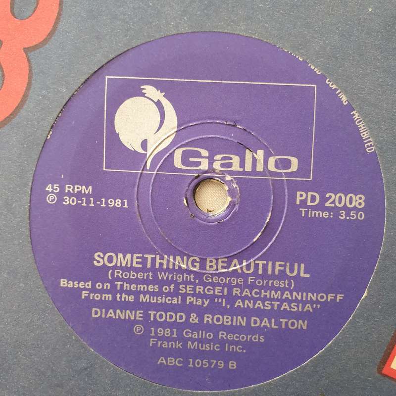 Dianne Todd & Robin Dalton - Snowflakes and Seethearts - Vinyl 7" Record - Very-Good+ Quality (VG+)