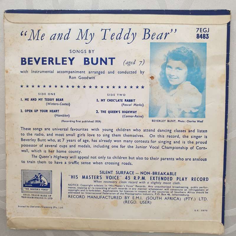 Beverley Bunt  Me And My Teddy Bear - Vinyl 7" Record - Opened  - Very-Good Quality (VG)