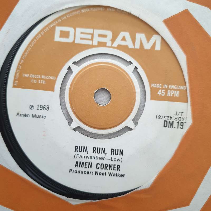 Amen Corner  High In The Sky - Vinyl 7" Record - Very-Good+ Quality (VG+)