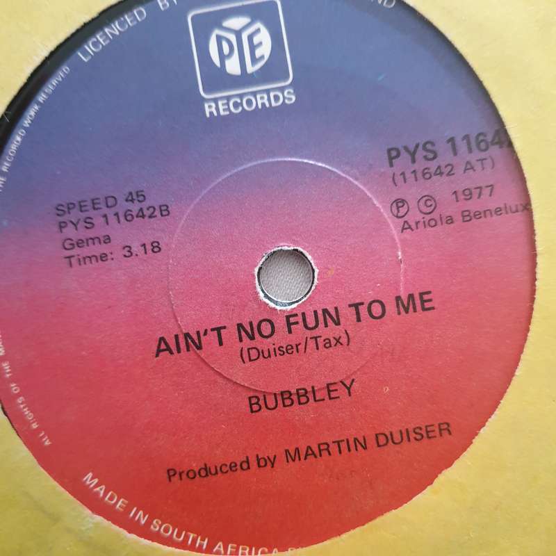Bubbley  Valentino / Ain't No Fun To Me - Vinyl 7" Record - Very-Good+ Quality (VG+)