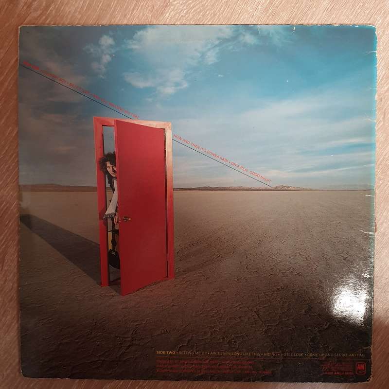 Albert Lee  Hiding  Vinyl LP Record - Opened  - Very-Good+ Quality (VG+)