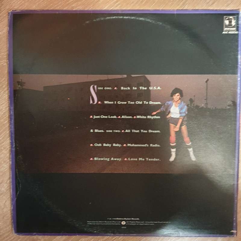 Linda Ronstadt - Living In The USA - Vinyl LP Record - Very-Good+ Quality (VG+)