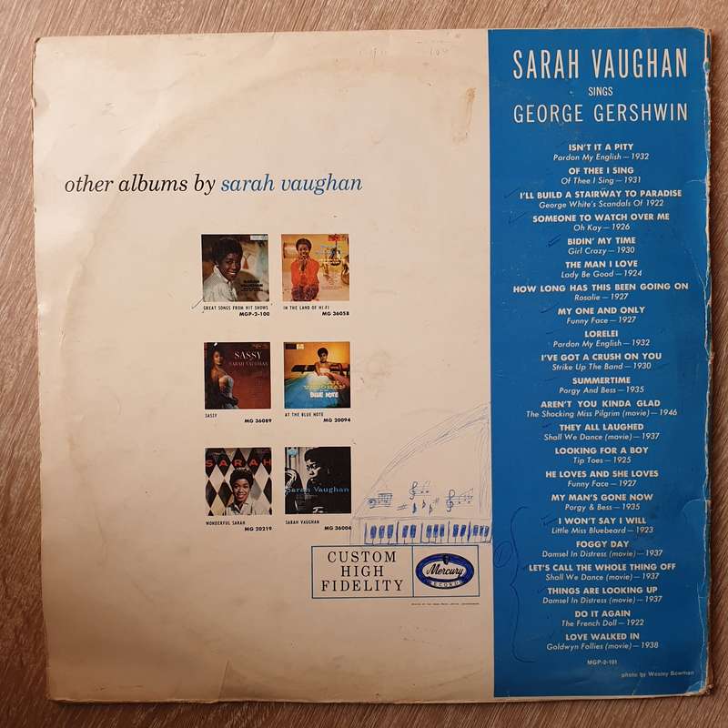 Sarah Vaughan Sings George Gershwin - Vinyl LP Record - Opened  - Very-Good- Quality (VG-)