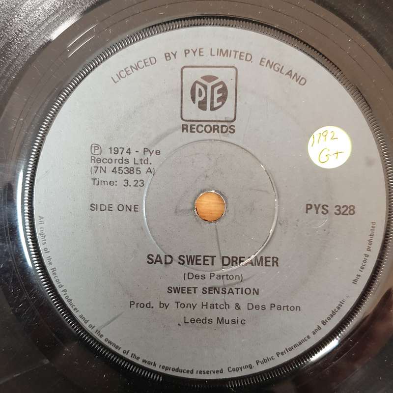 Sweet Sensation  Sad Sweet Dreamer- Vinyl 7" Record - Good+ Quality (G+)