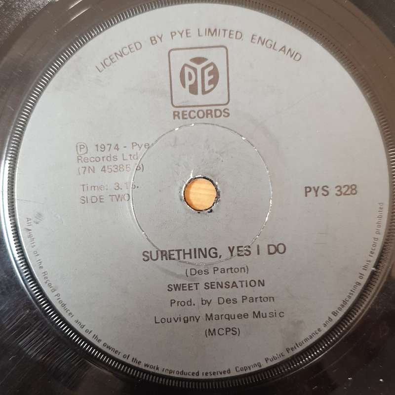Sweet Sensation  Sad Sweet Dreamer- Vinyl 7" Record - Good+ Quality (G+)