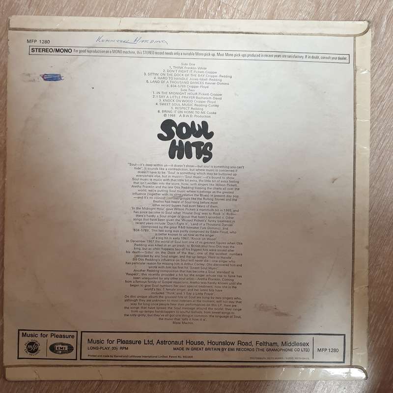 Soul Hits -  12 Great Tracks - Vinyl LP Record - Opened  - Very-Good- Quality (VG-)