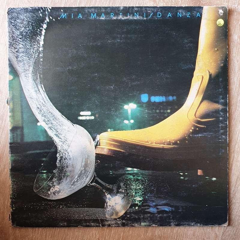 Mia Martini  Danza - Vinyl LP Record - Opened  - Very-Good- Quality (VG-)