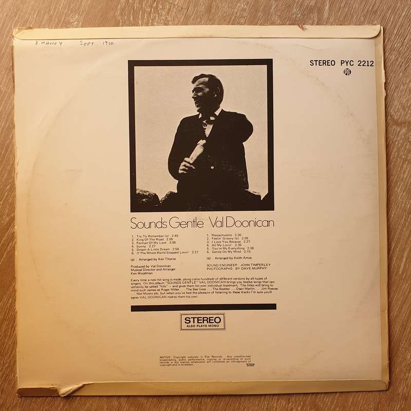 Val Doonican  Sounds Gentle - Vinyl LP Record - Very-Good+ Quality (VG+)