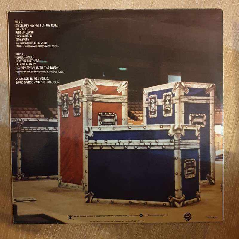 Neil Young & Crazy Horse  Rust Never Sleeps - Vinyl LP Record - Very-Good+ (VG+)