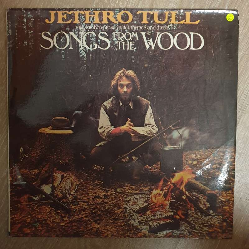 Jethro Tull - Songs from the Wood - Vinyl LP Record - Very-Good- Quality (VG-)