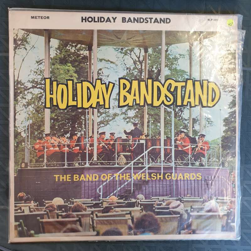 The Band of the Welsh Guards - Holiday Bandstand   Vinyl LP Record - Very-Good+ Quality (VG+)