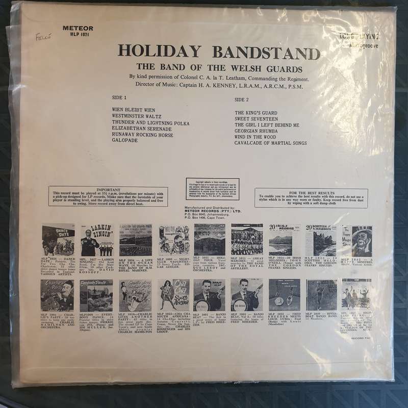 The Band of the Welsh Guards - Holiday Bandstand   Vinyl LP Record - Very-Good+ Quality (VG+)