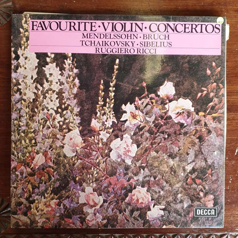 Favourite Violin Concertos - Mendelssohn / Bruch / Tchaikovsky/ Sibelius, Ruggiero Ricci  D...