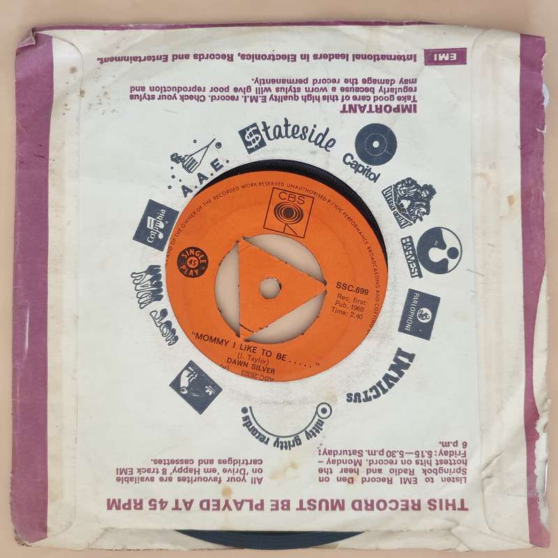 Dawn Silver / Des And Dawn  "Mommy I Like To Be ..." / Hey! Mr. Noah - Vinyl 7" Record - Go...