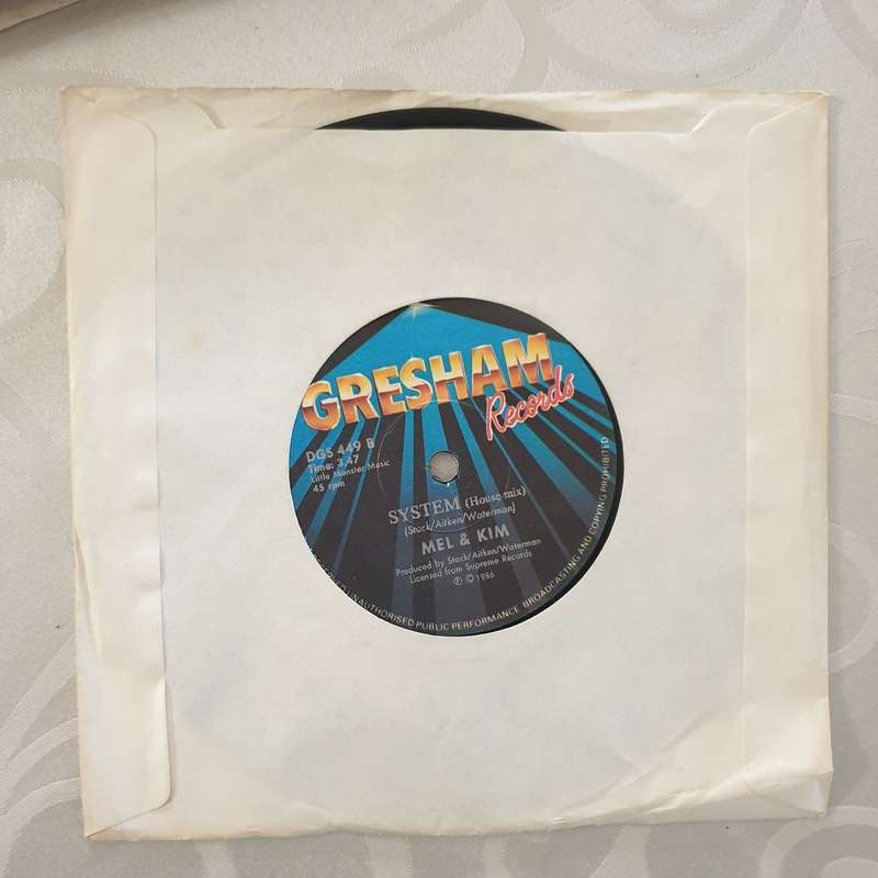 Mel & Kim  Showing Out (Get Fresh At The Weekend) - Vinyl 7" Record - Very-Good+ Quality (VG+)