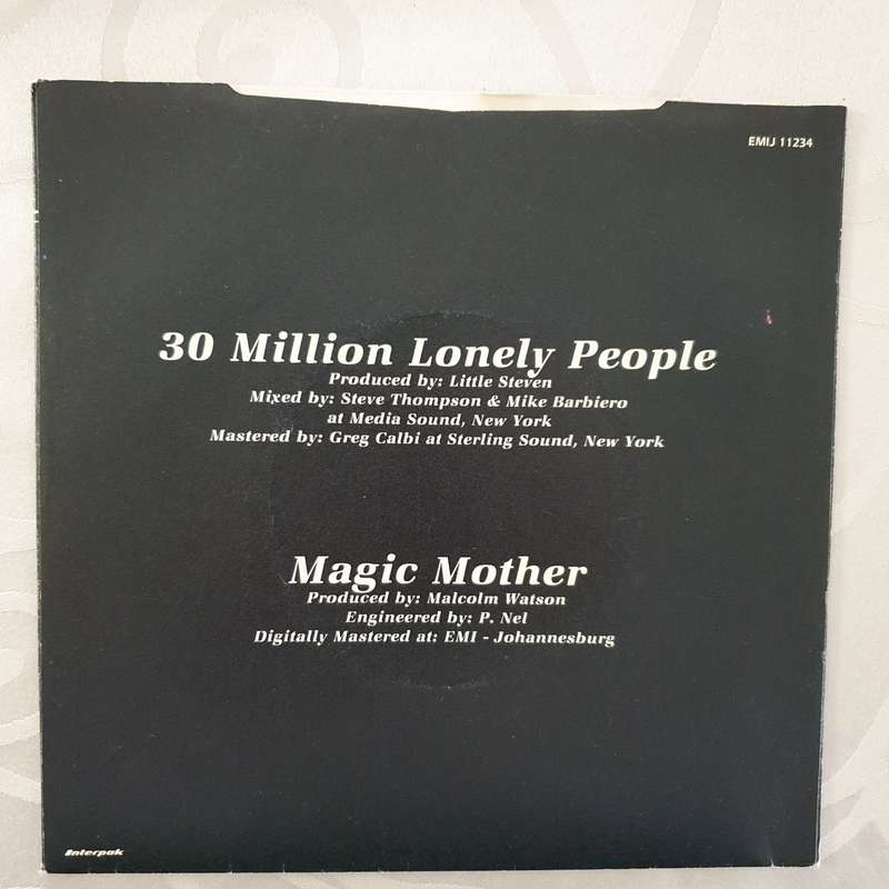 Ella Mental  30 Million Lonely People - Vinyl 7" Record - Very-Good+ Quality (VG+)