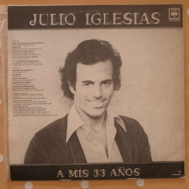 Julio Iglesias - A Mis 33 Anos - Vinyl LP Record - Very-Good+ Quality (VG+)
